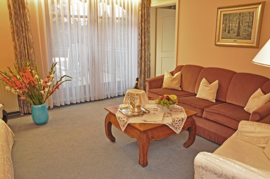 Hotel Garni Kristinenhof Bad Zwischenahn Quarto foto